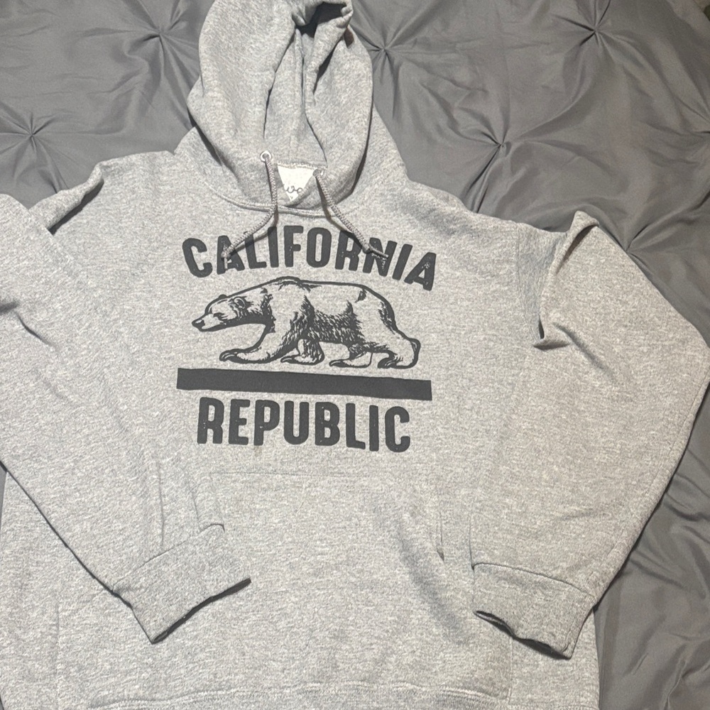 California Republic Gray Hoodie